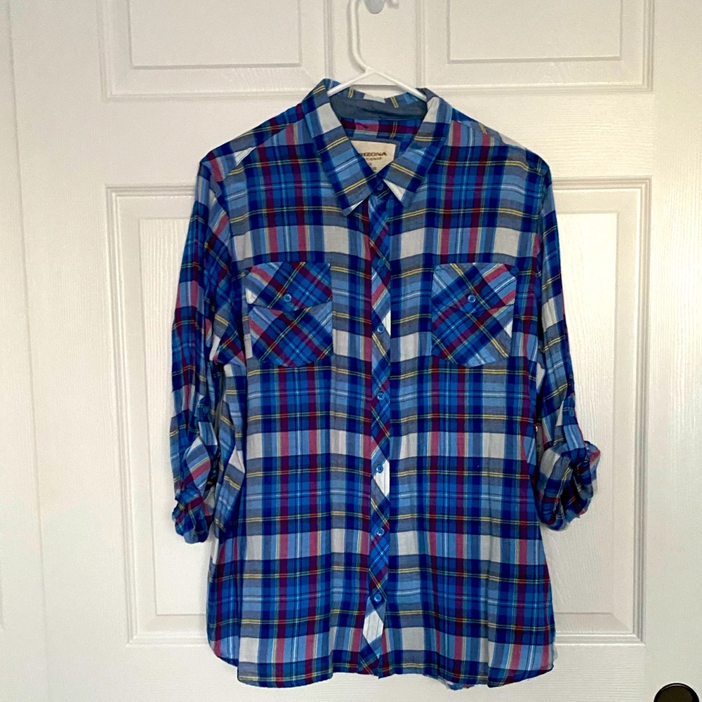 NWT Arizona brand, blue plaid button up shirt, Juniors Sz 1x